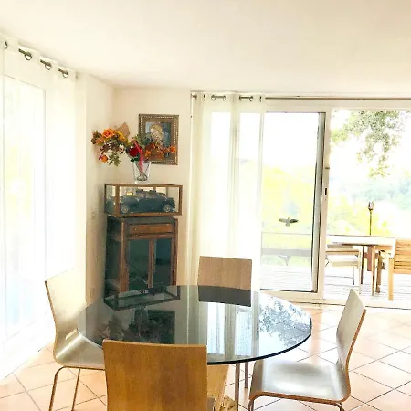 3 Bedrooms House With Jacuzzi Enclosed Garden And Wifi At Castel Di Decima Holiday home Rome