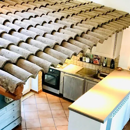 3 Bedrooms House With Jacuzzi Enclosed Garden And Wifi At Castel Di Decima